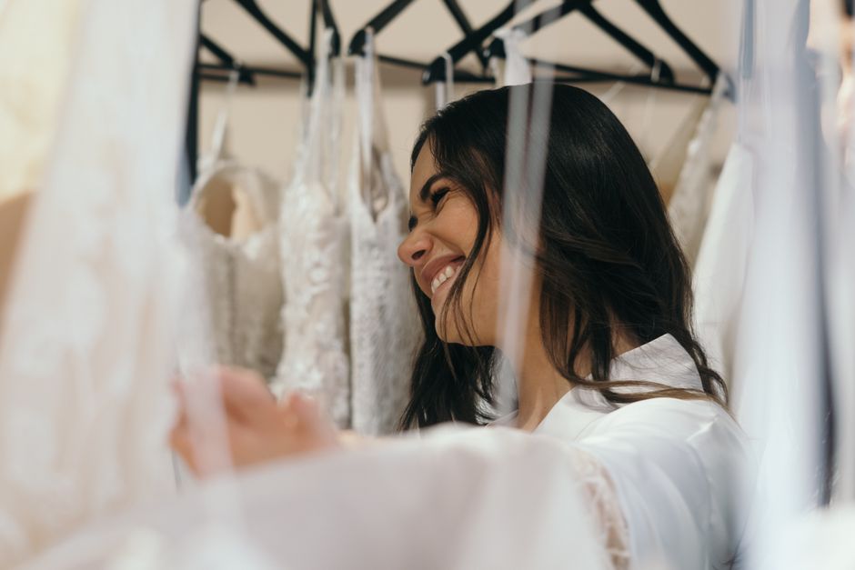appointment bridal gown shopping