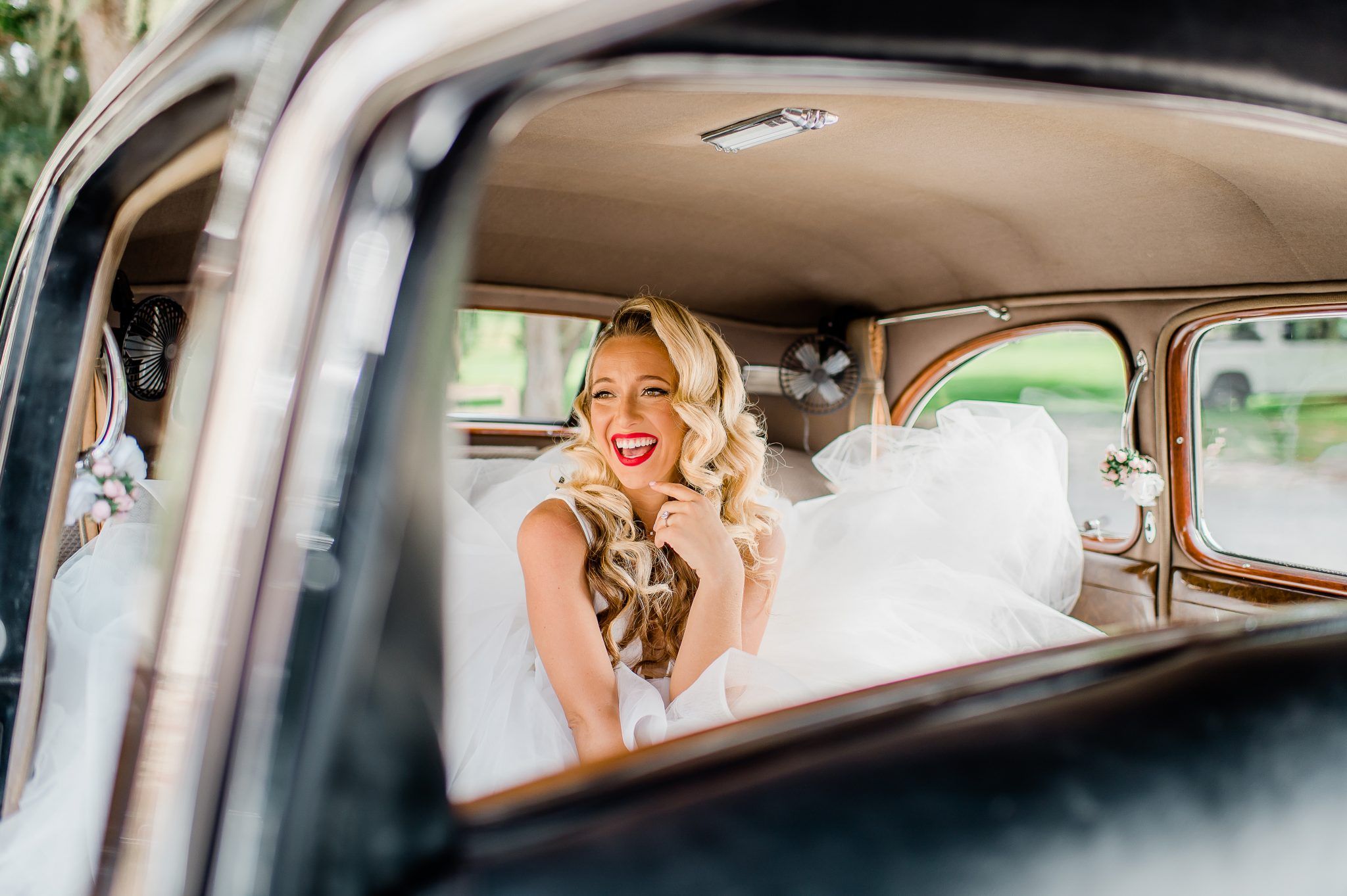 mimosa wedding dress shopping bride celebrating with champagne